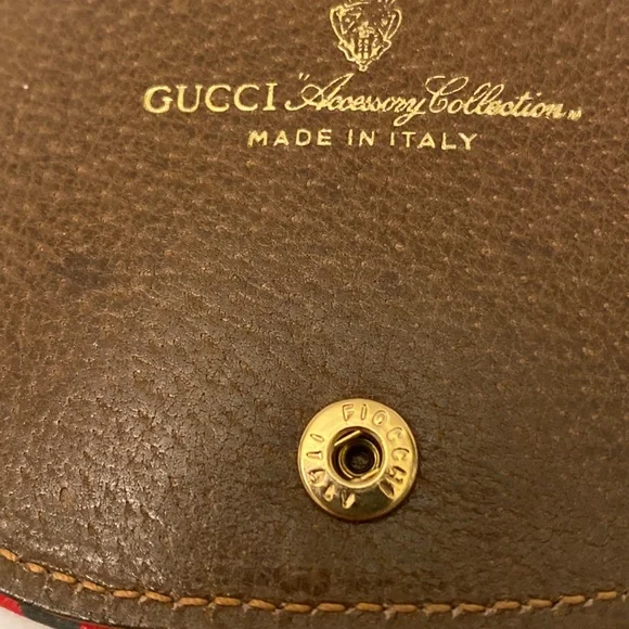 Gucci Accessory Collection Rounded Pouch Compact - Picture 12 of 13